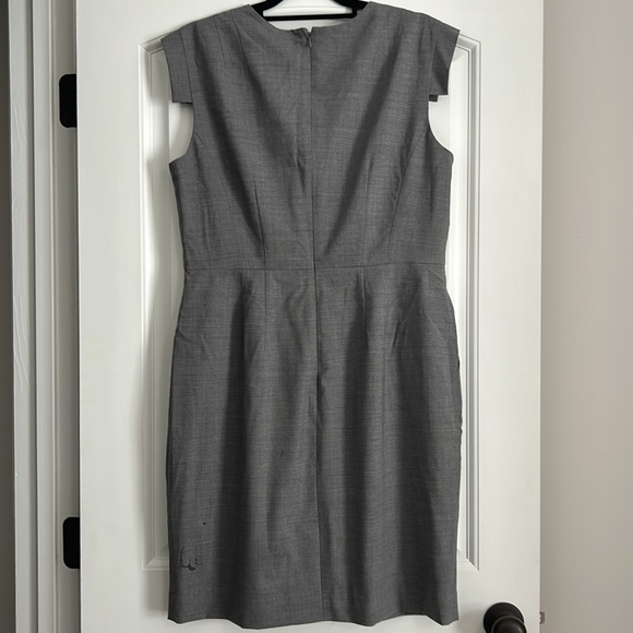 New Banana Republic Gray Dress with Pockets - Picture 4 of 6